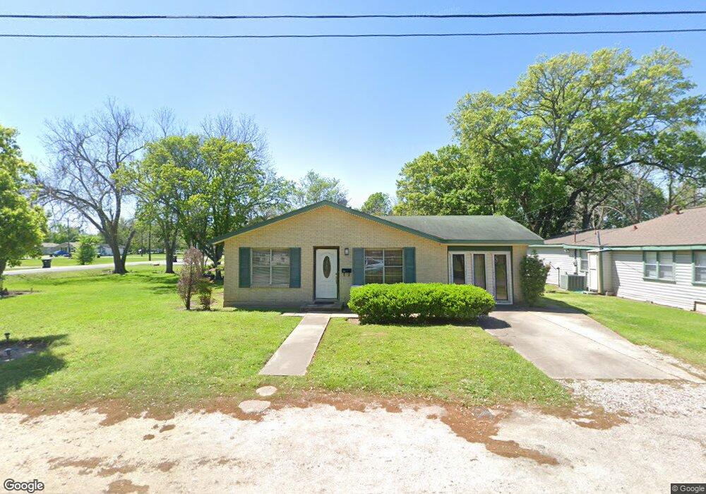 3118 Avenue A, Bay City, TX 77414 - photo 1