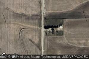 4472 Fagan Rd, Zwingle, IA 52079