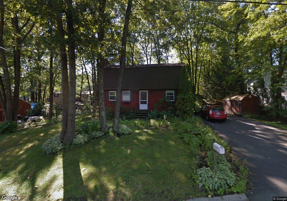 10 Fountain Ln, Nashua, NH 03062 - photo 1