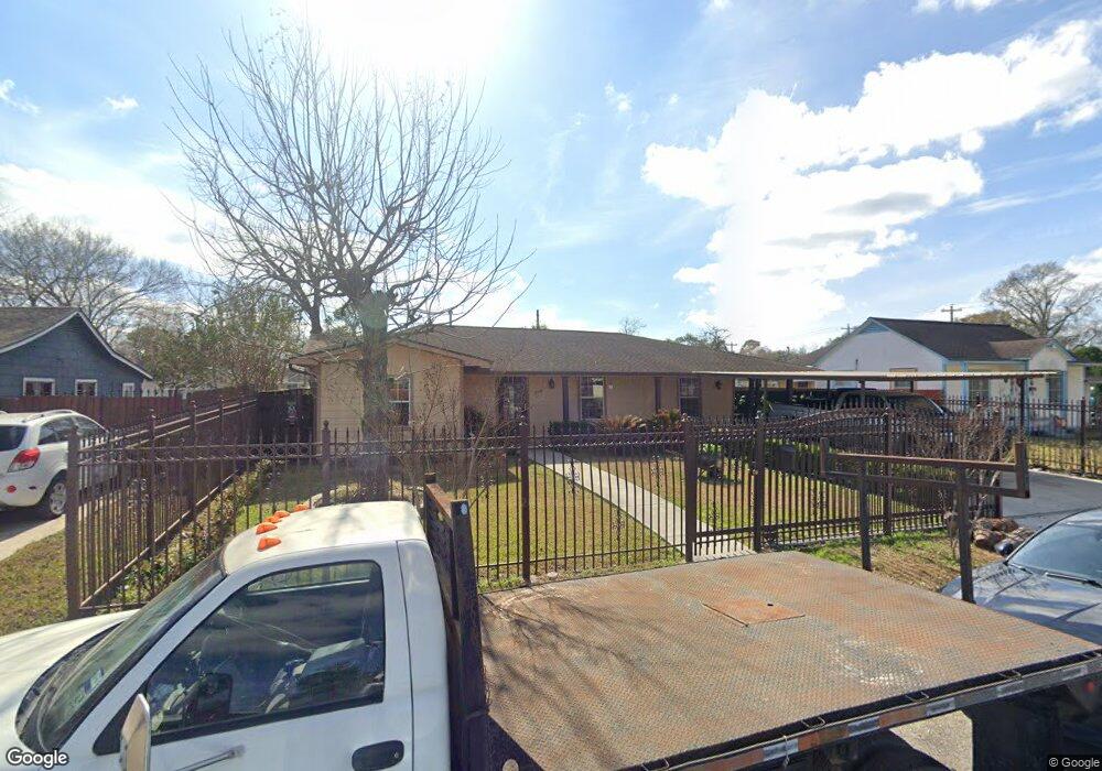 7008 Gammage St, Houston, TX 77087 - photo 1