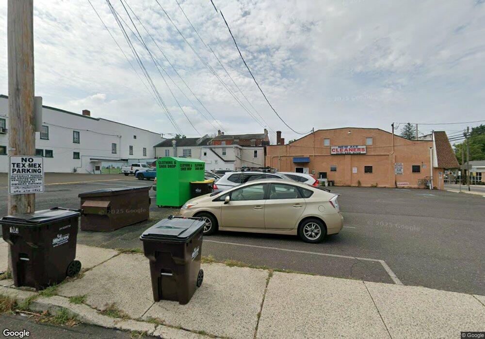 107 S Main St, North Wales, PA 19454 - photo 1