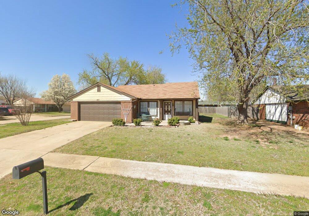 1417 NE 5th St, Moore, OK 73160 - photo 1