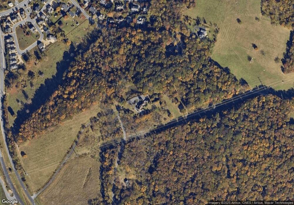 2410 E Market St, Harrisonburg, VA 22801 - photo 1