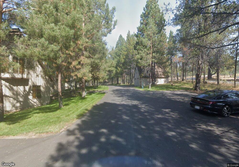 10 Circle 4 Ln unit 10, Sunriver, OR 97707 - photo 1