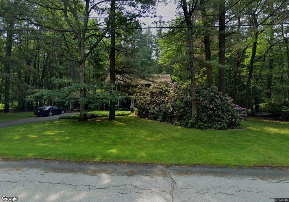 12 Fairway Dr, Hudson, NH 03051 - photo 1