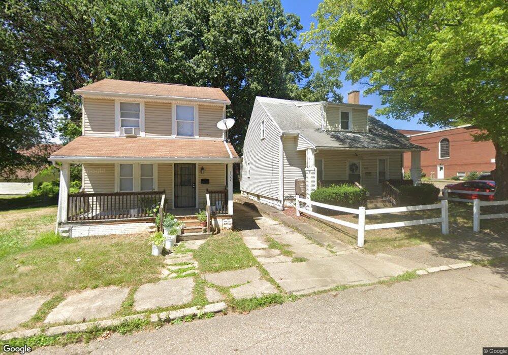 1007 Sherlock Place NE, Canton, OH 44714 - photo 1