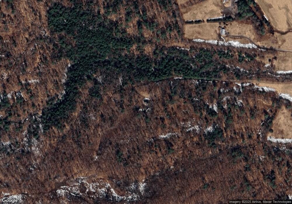 537 Baileys Mills Rd, Reading, VT 05062 - photo 1