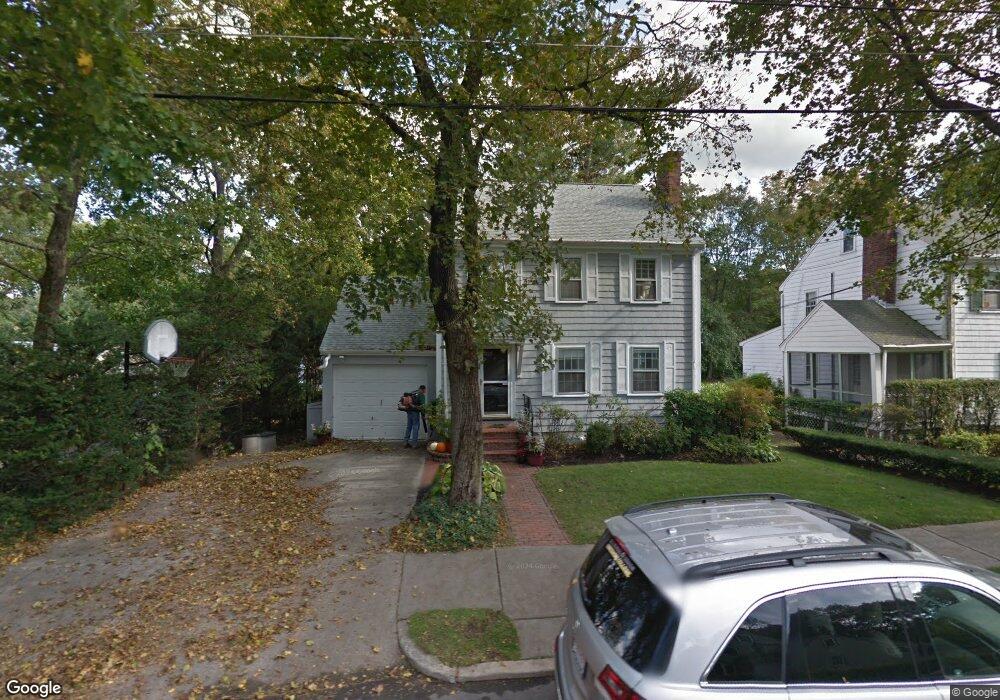 72 Allen Ave, Waban, MA 02468 - photo 1