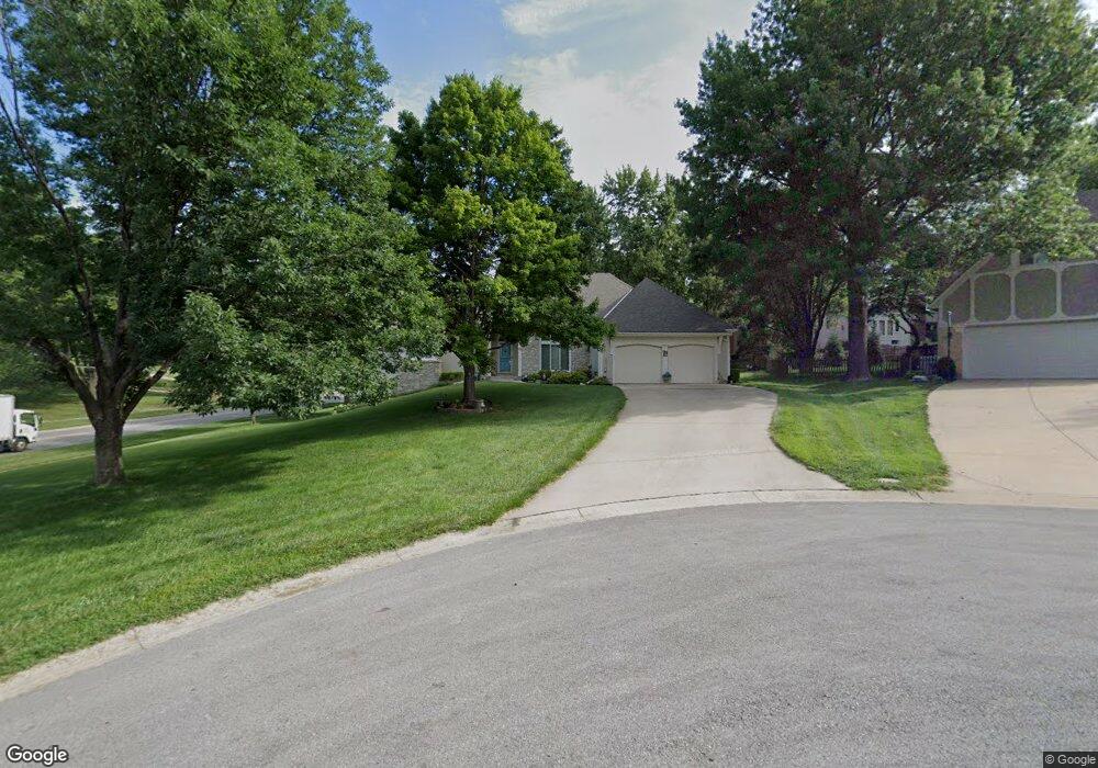 13446 W 70th Place, Shawnee, KS 66216 - photo 1
