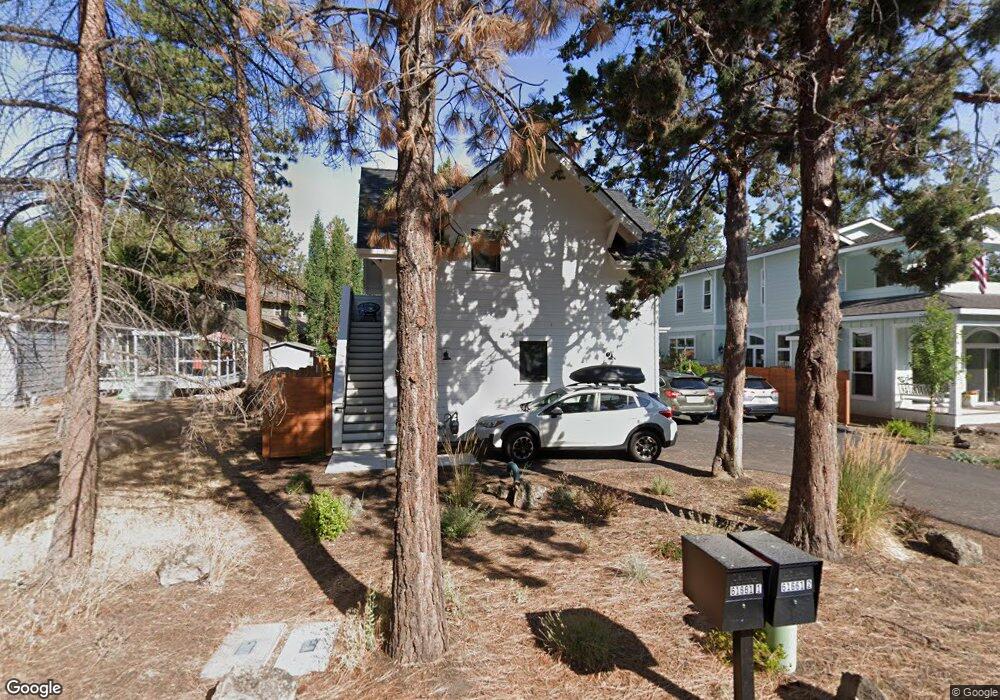 61661 Woodriver Dr unit 1, Bend, OR 97702 - photo 1