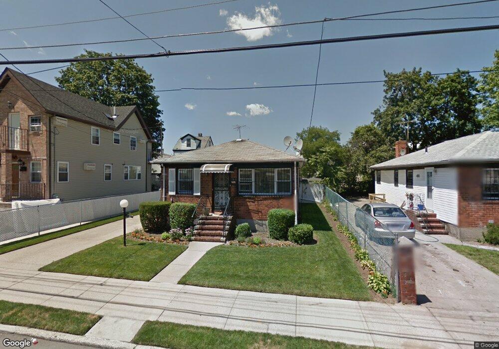 17415 126th Ave, Jamaica, NY 11434 - photo 1