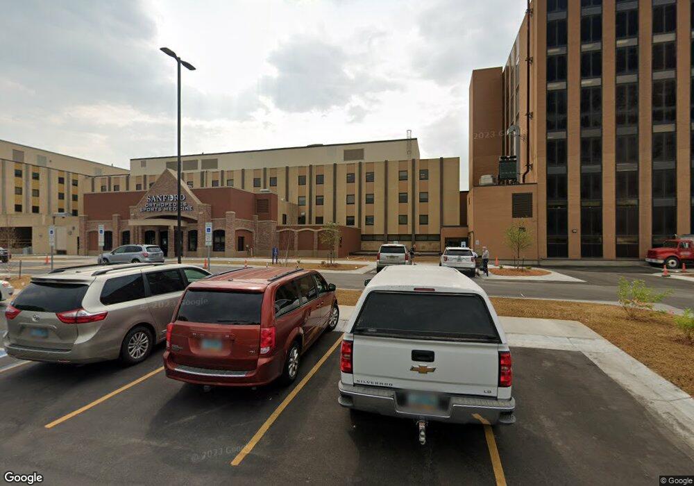 1719 11th St S, Fargo, ND 58103 - photo 1