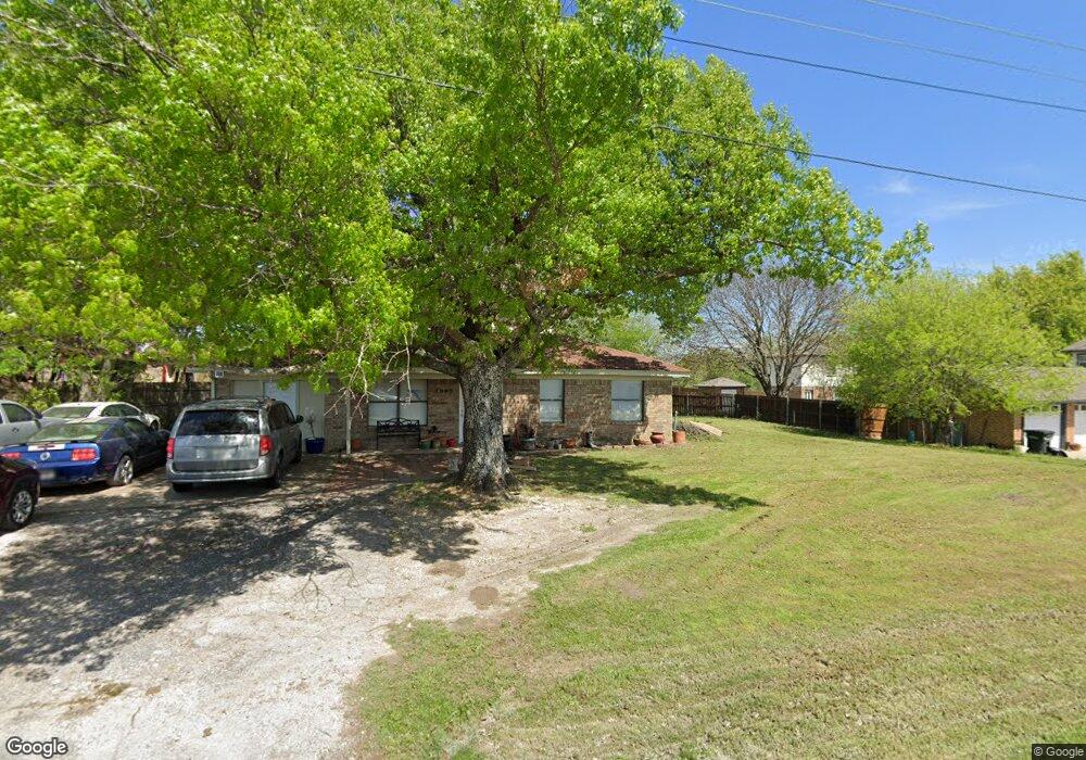 2003 White Settlement Rd, Weatherford, TX 76087 - photo 1