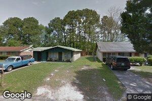 1528 Eleanor St, Savannah, GA 31415