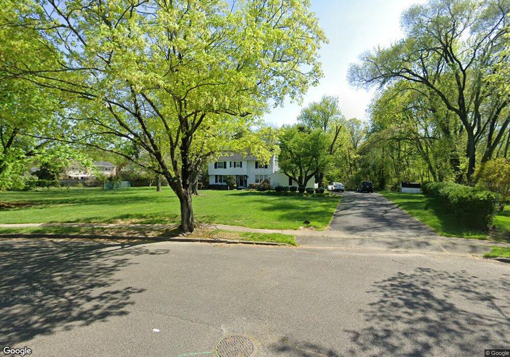 233 Hedgeman Rd, Moorestown, NJ 08057 - photo 1