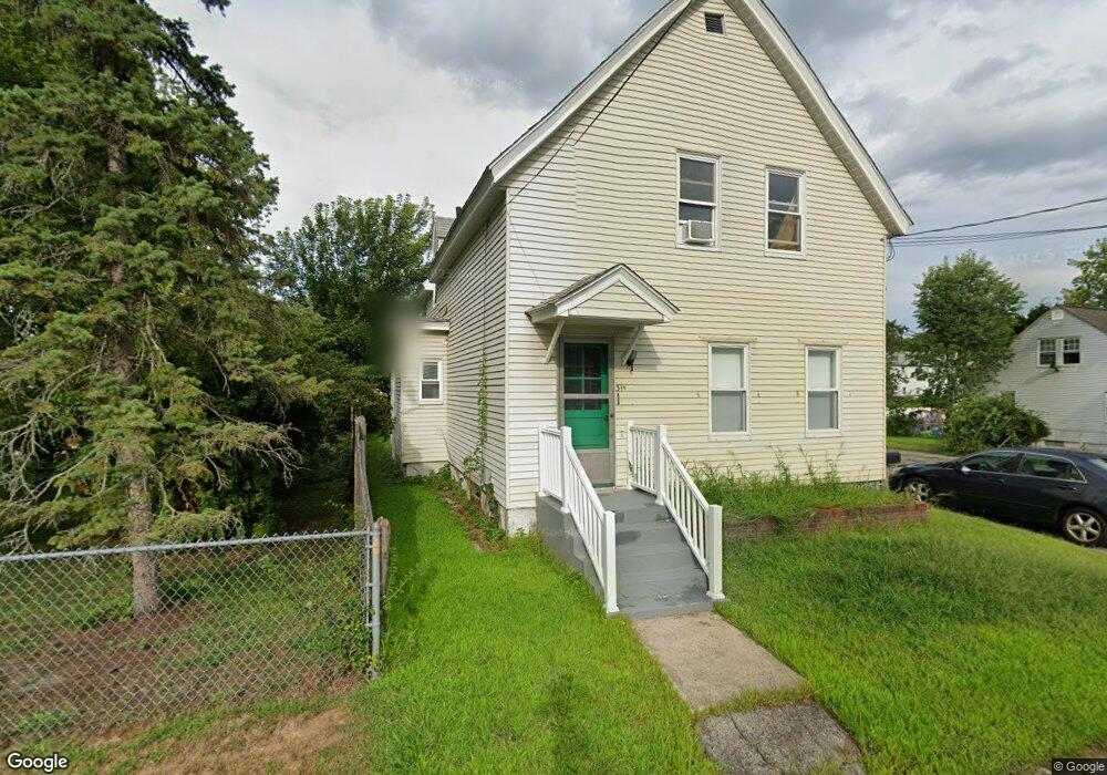 31 1/2 Nagle St, Nashua, NH 03060 - photo 1