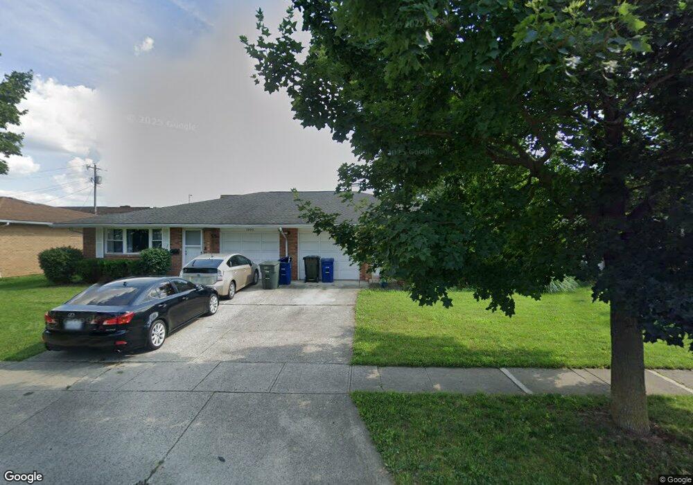 1091 Sagecrest Dr unit 1093, Columbus, OH 43229 - photo 1