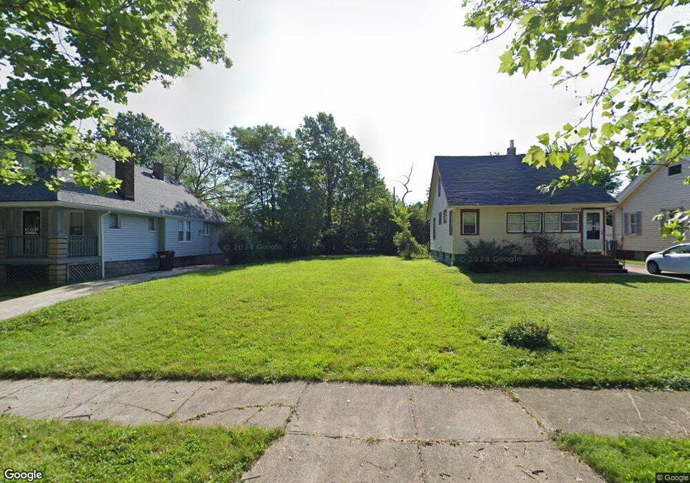 1393 E 219th St, Euclid, OH 44117 - photo 1