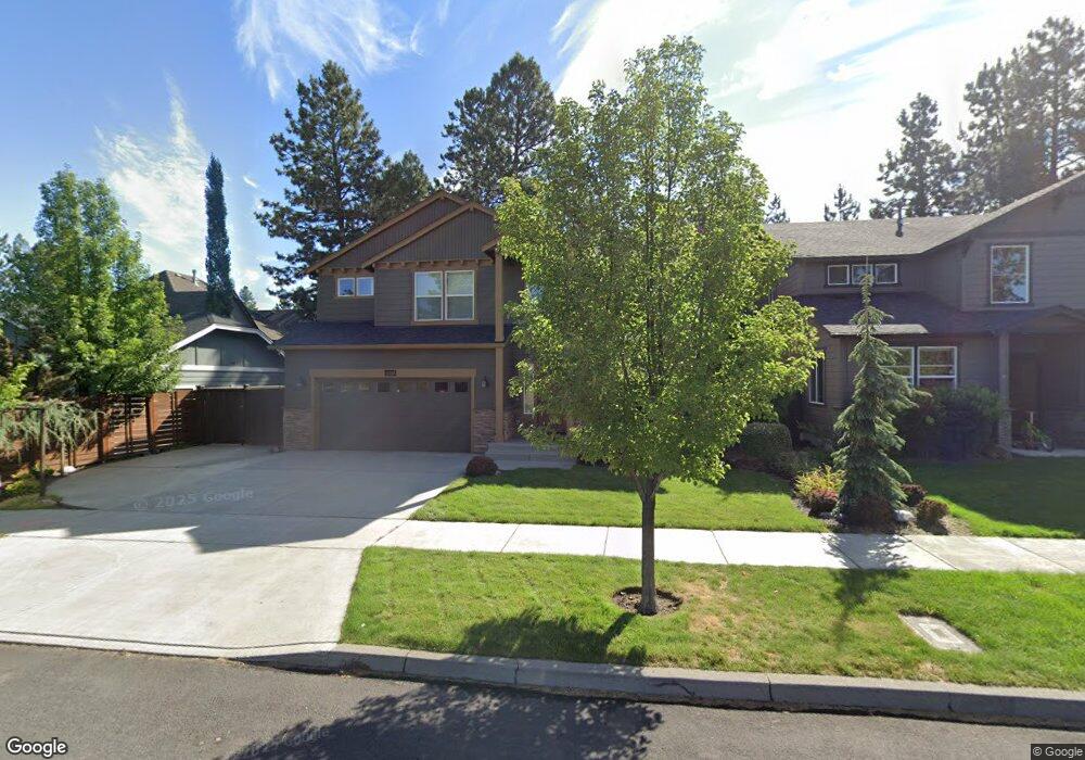61146 Montrose Pass St, Bend, OR 97702 - photo 1