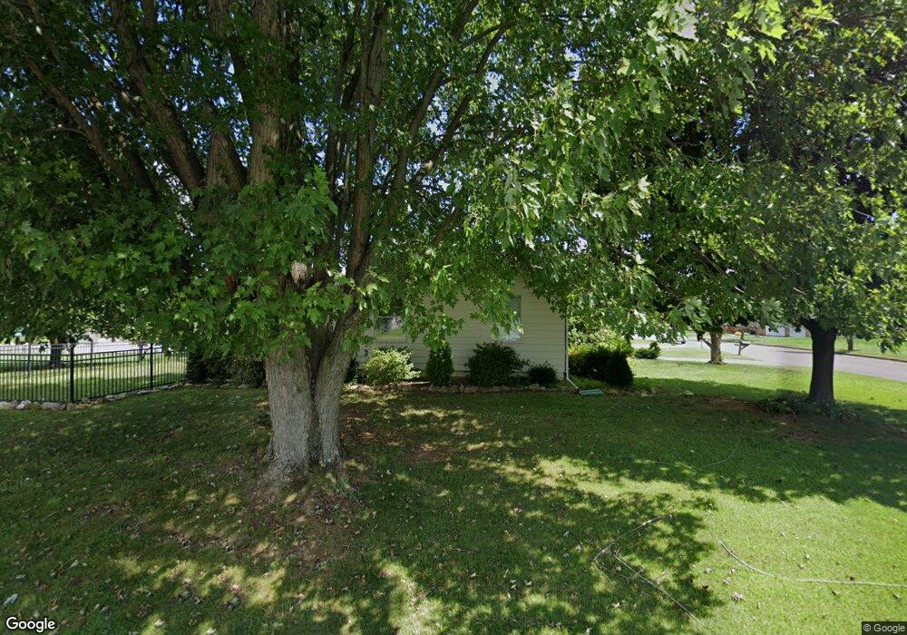 2 Cardinal Dr, Milton, PA 17847 - photo 1