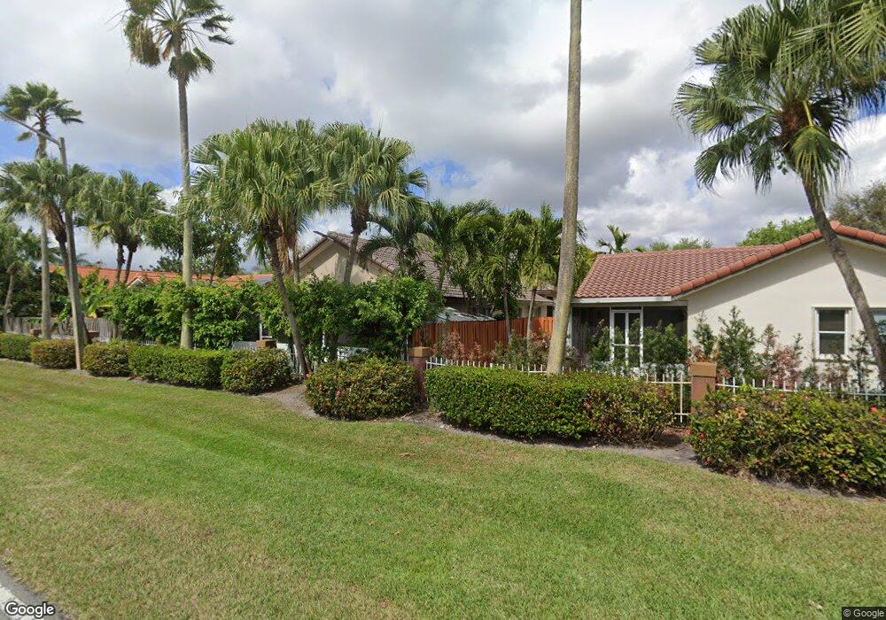 12550 SW 7th Place, Davie, FL 33325 - photo 1