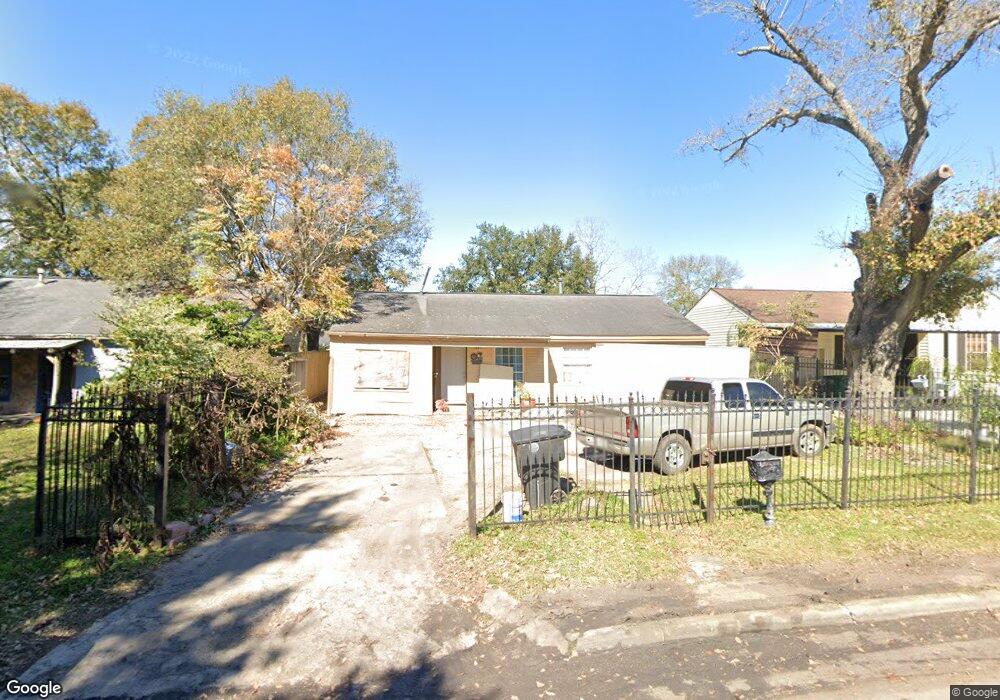 7531 Greenstone St, Houston, TX 77087 - photo 1