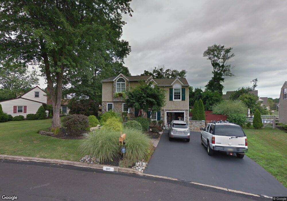 247 Flour Ln, Langhorne, PA 19047 - photo 1