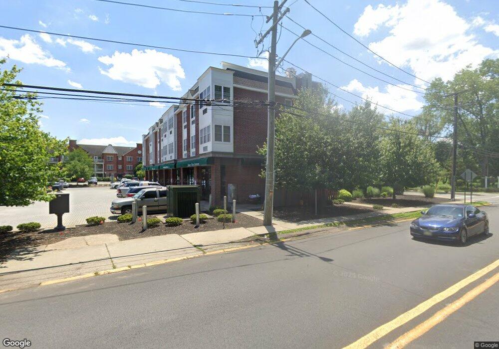 10 Madison Ave unit 202, Cresskill, NJ 07626 - photo 1