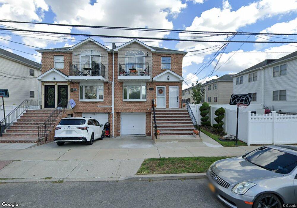 15541 77th St, Howard Beach, NY 11414 - photo 1