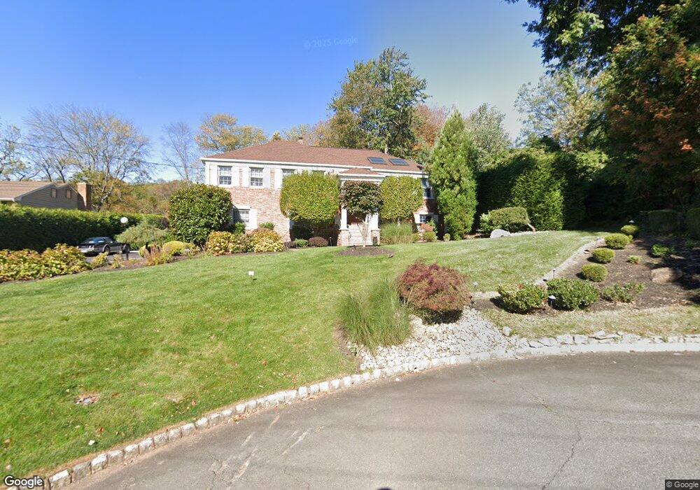 223 Camelot Ct, Mountainside, NJ 07092 - photo 1