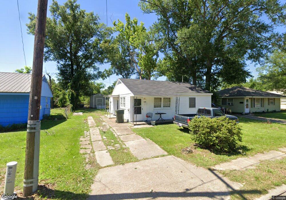 2322 E Prien Lake Rd, Lake Charles, LA 70601 - photo 1