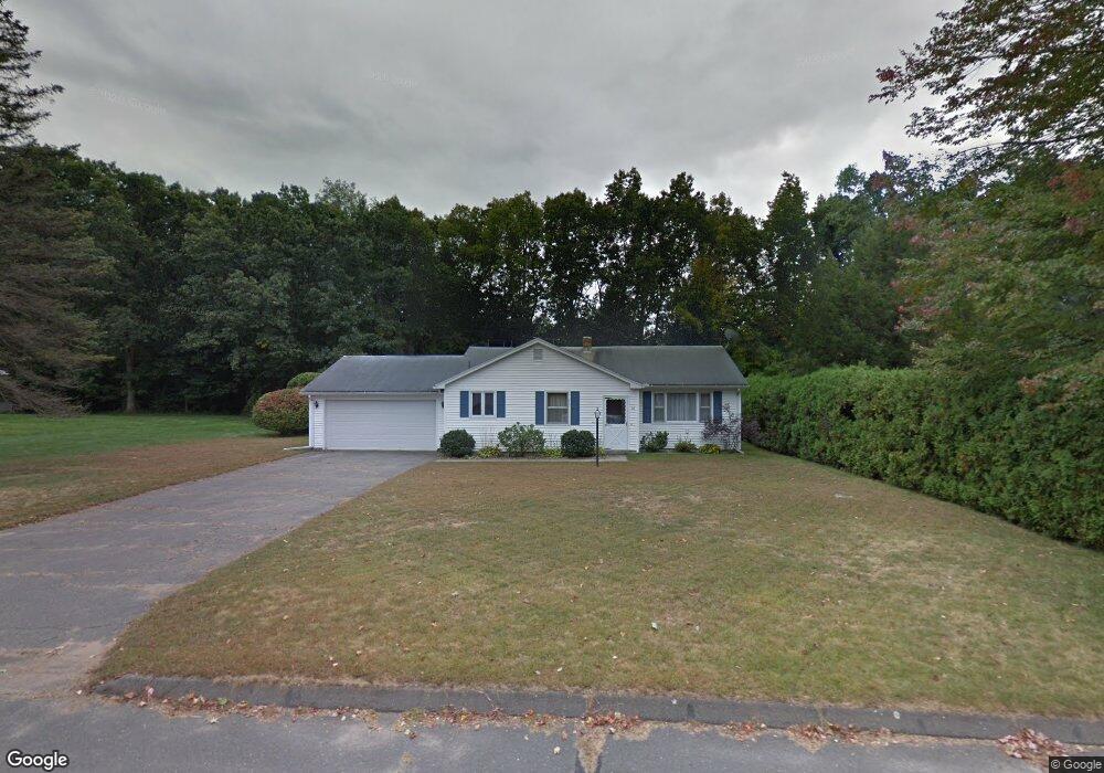 28 Overlook Dr, Easthampton, MA 01027 - photo 1