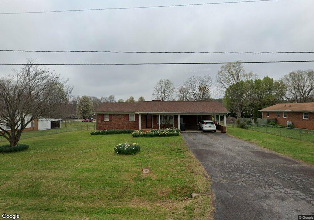 427 Nixon Rd, Statesville, NC 28625 - photo 1