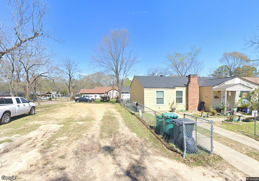 524 Melton St, Texarkana, TX 75501 - photo 1