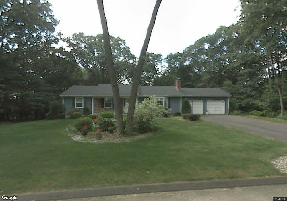 35 Hillcrest Ln, Ludlow, MA 01056 - photo 1