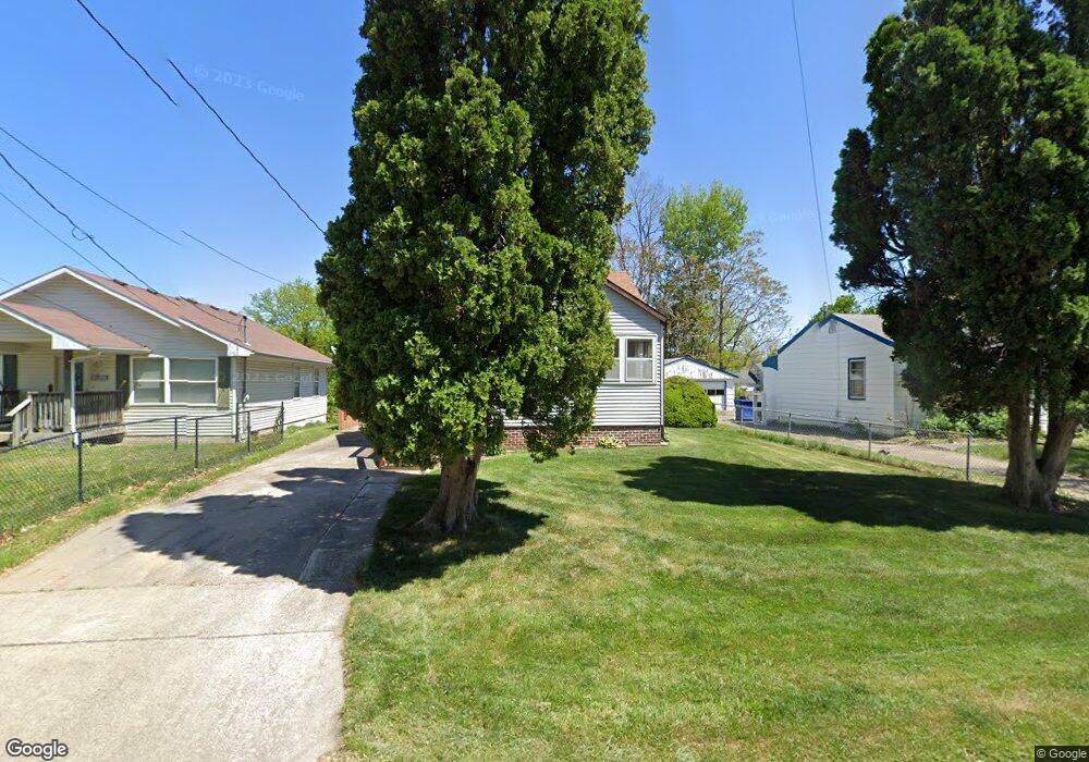 1327 E 25th St, Des Moines, IA 50317 - photo 1