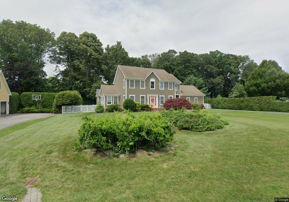 9 Jacobs Point Rd, Warren, RI 02885 - photo 1