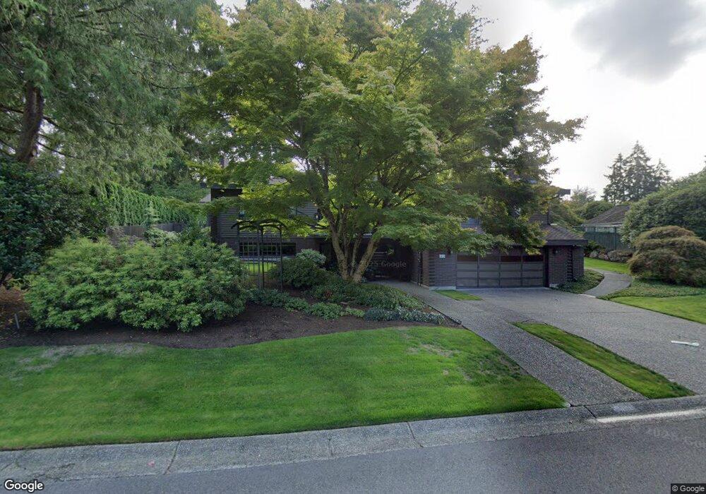 5410 89th Ave SE, Mercer Island, WA 98040 - photo 1