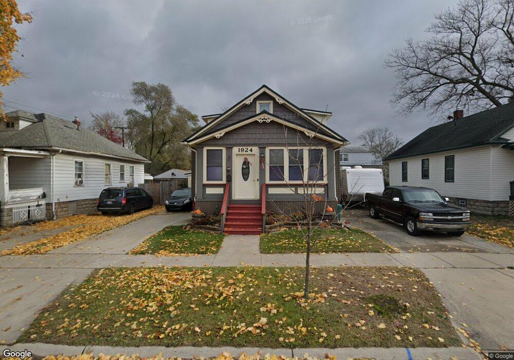 1924 12th St, Port Huron, MI 48060 - photo 1