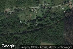 49 Peach Rd, Commodore, PA 15729