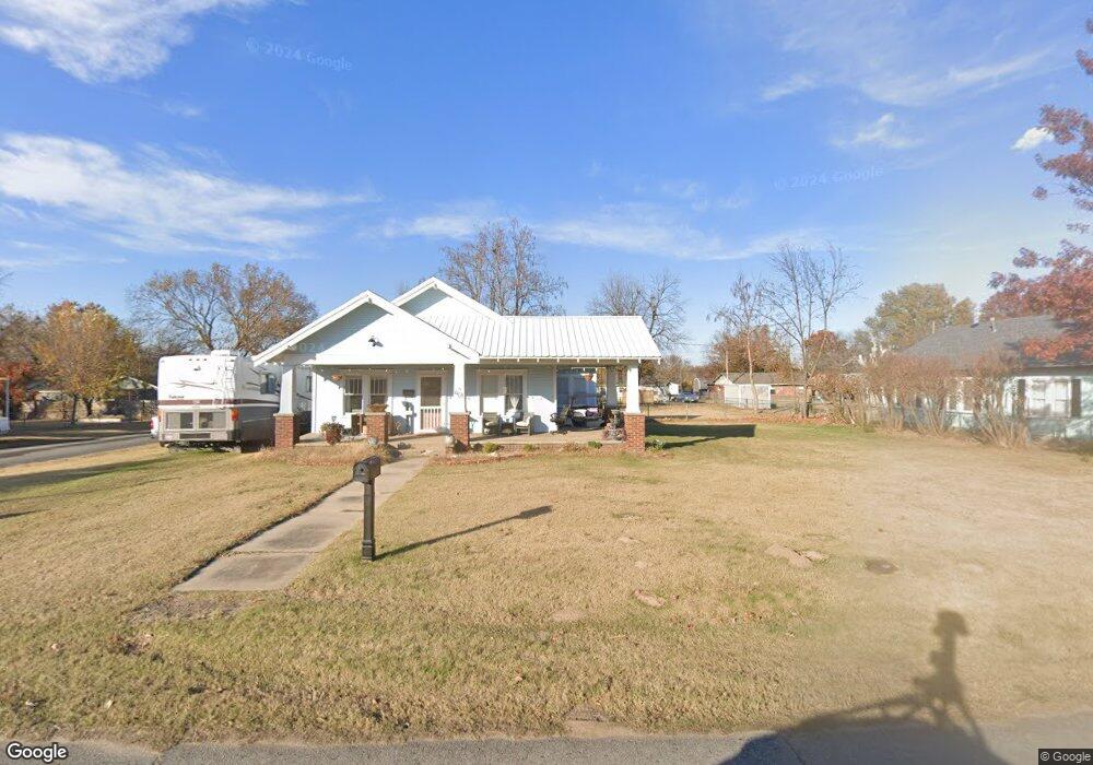 401 E Elm Ave, Eufaula, OK 74432 - photo 1