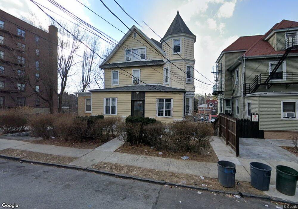 137 Bruce Ave, Yonkers, NY 10705 - photo 1