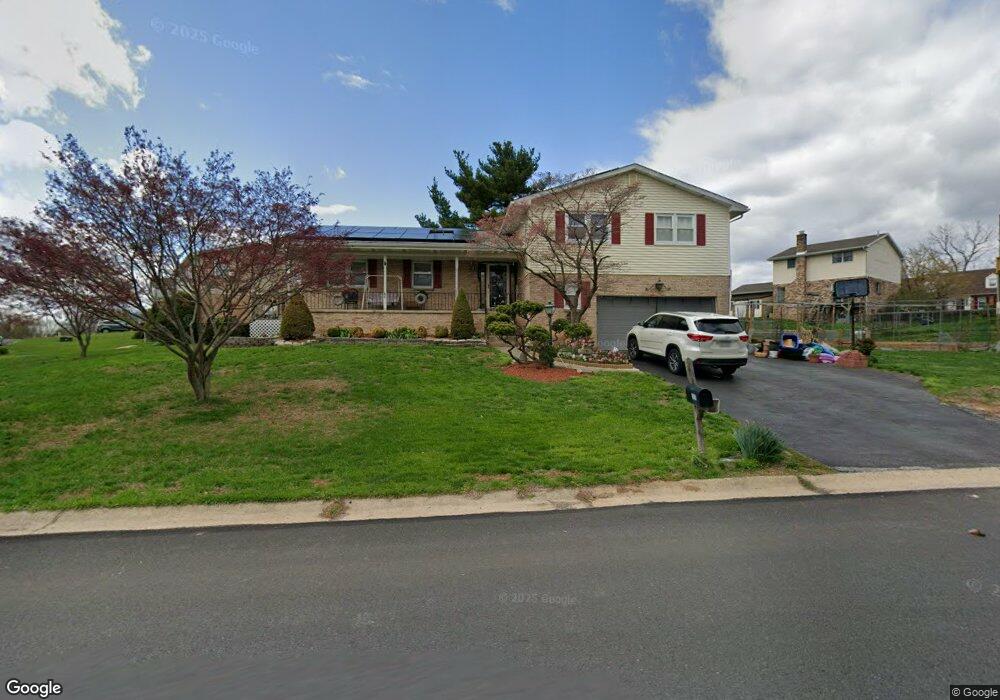 3424 Poinciana Ave, Reading, PA 19605 - photo 1