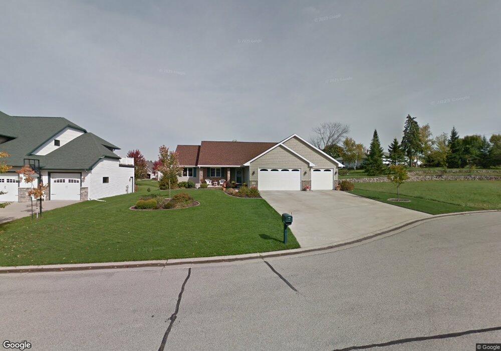 1348 W Mason Ridge Ct, Appleton, WI 54914 - photo 1