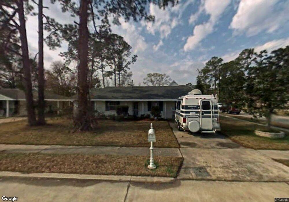 201 Hummingbird Ln, Slidell, LA 70458 - photo 1