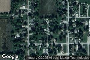 307 N Illinois St, Toledo, IL 62468