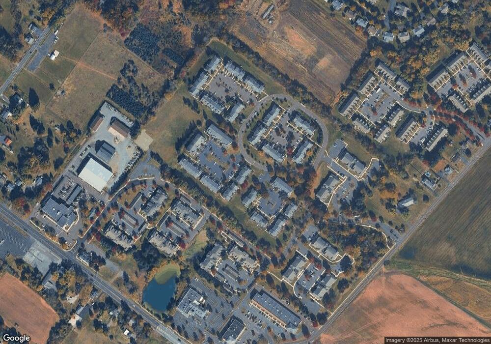 72 Forrest Ct unit 72, Royersford, PA 19468 - photo 1