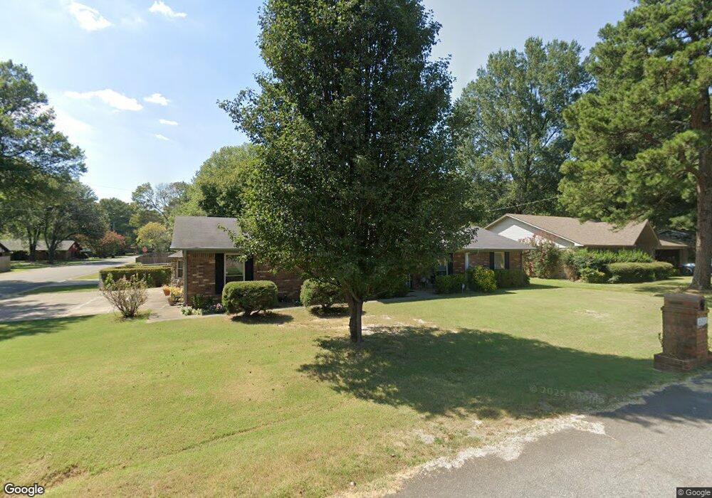 2201 West St, Conway, AR 72032 - photo 1