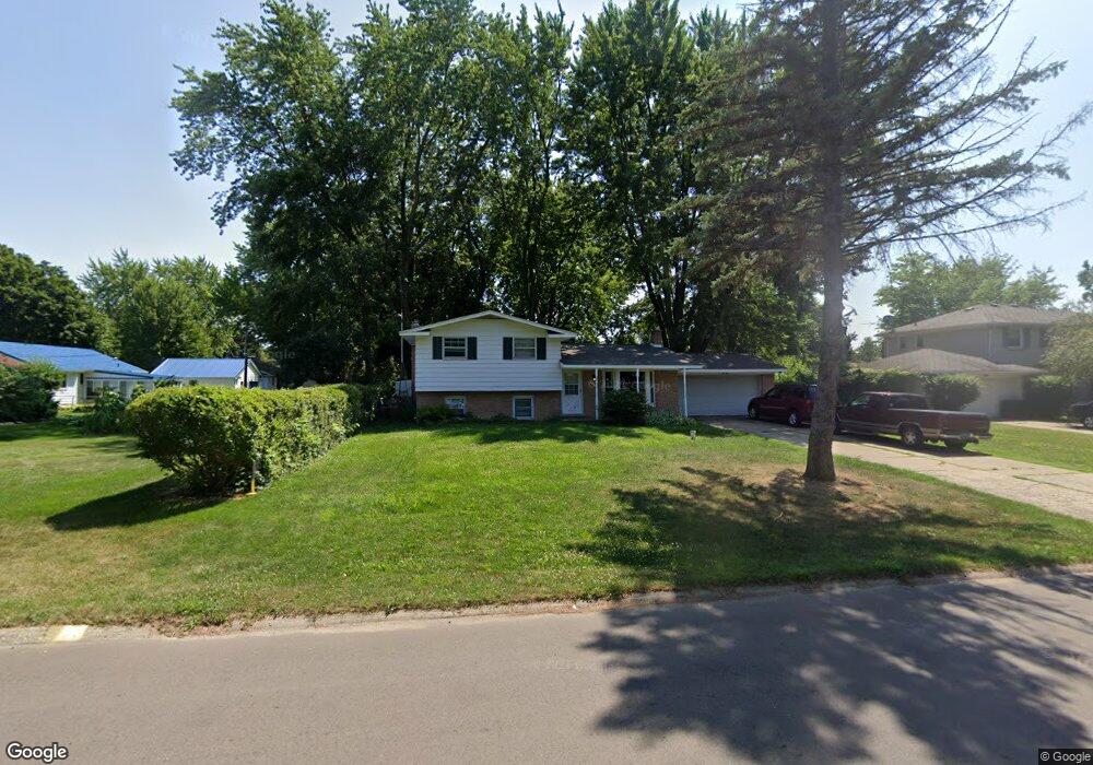 1393 W Judd Rd, Flint, MI 48507 - photo 1