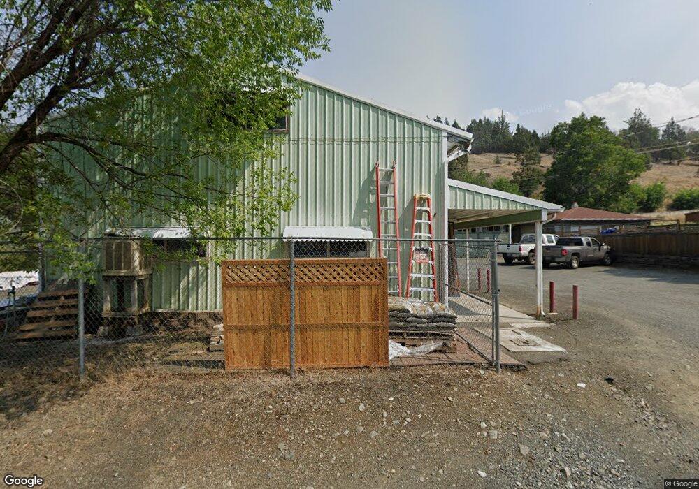 124 Clark St, Canyon City, OR 97820 - photo 1